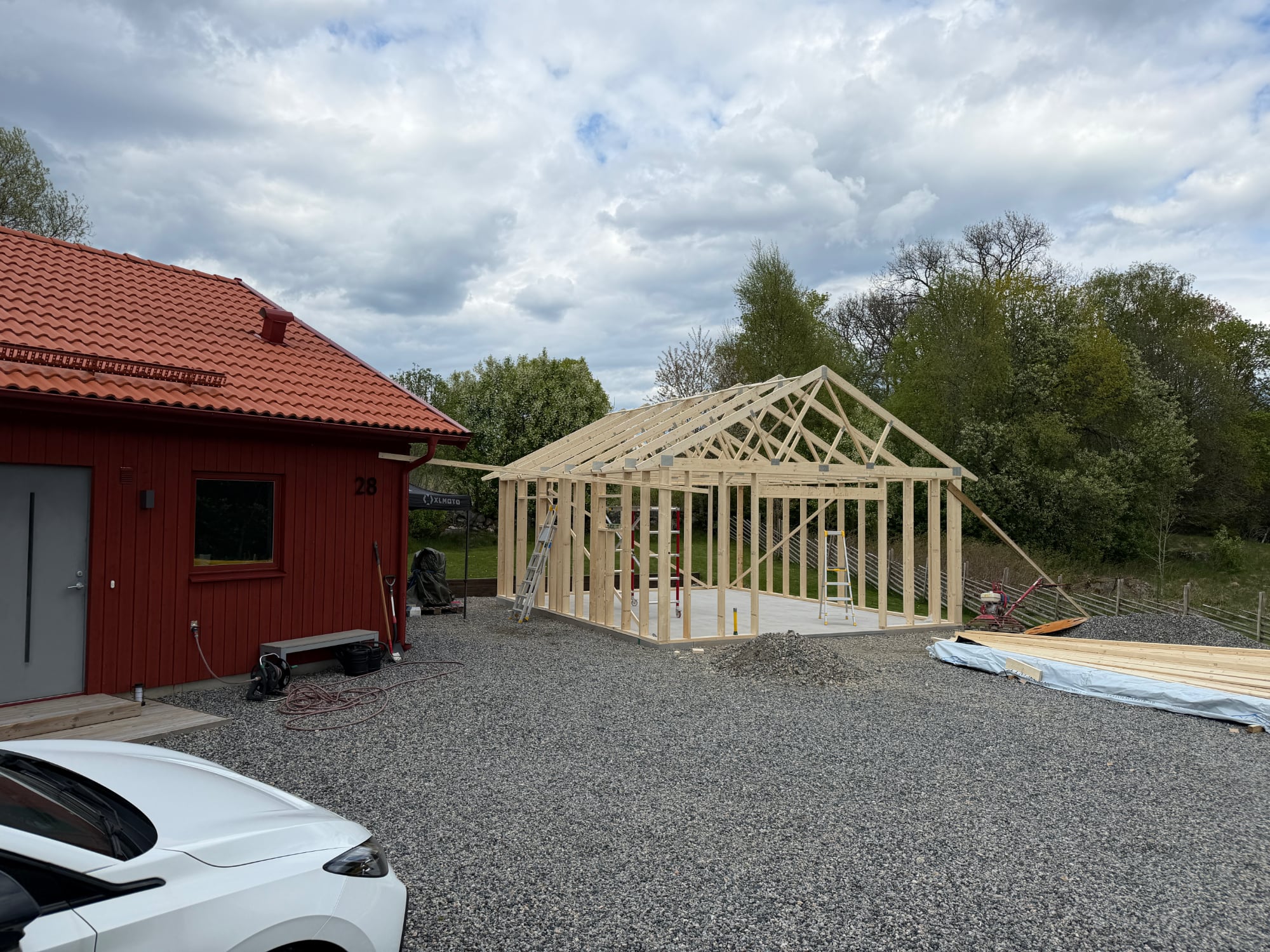 Stomresning av garage